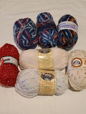 Wool Blends, 7 Skeins, Assorted Colors, Lion Wool-ease Fortissima Crochet Crafts